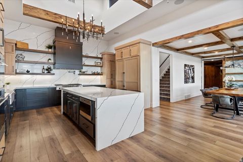 Tiny photo for 202 N FLAG ROCK DR E, Farmington, UT 84025 (MLS # 2124590)