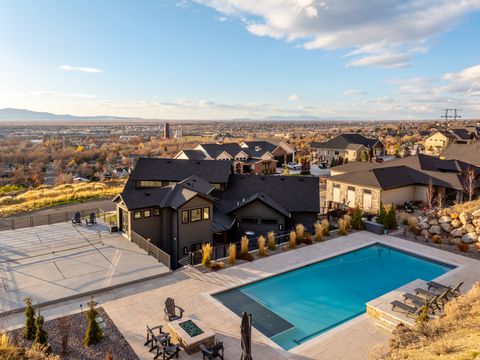 Tiny photo for 202 N FLAG ROCK DR E, Farmington, UT 84025 (MLS # 2124590)