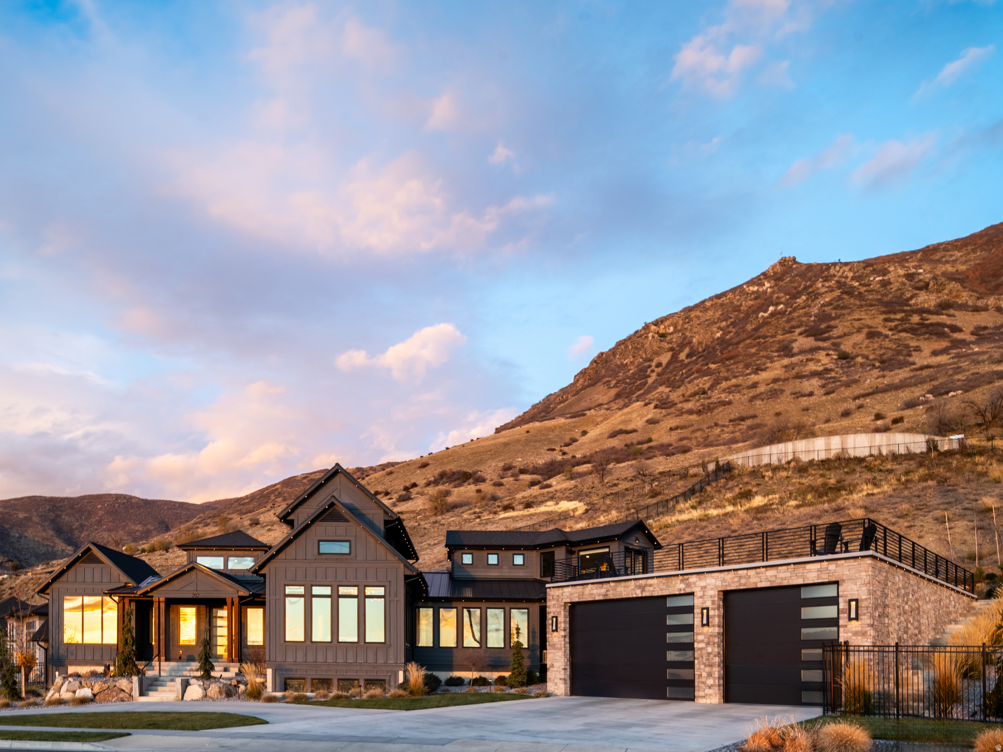 RESIDENCES - Residential