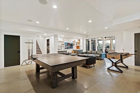 Tiny photo for 202 N FLAG ROCK DR E, Farmington, UT 84025 (MLS # 2124590)