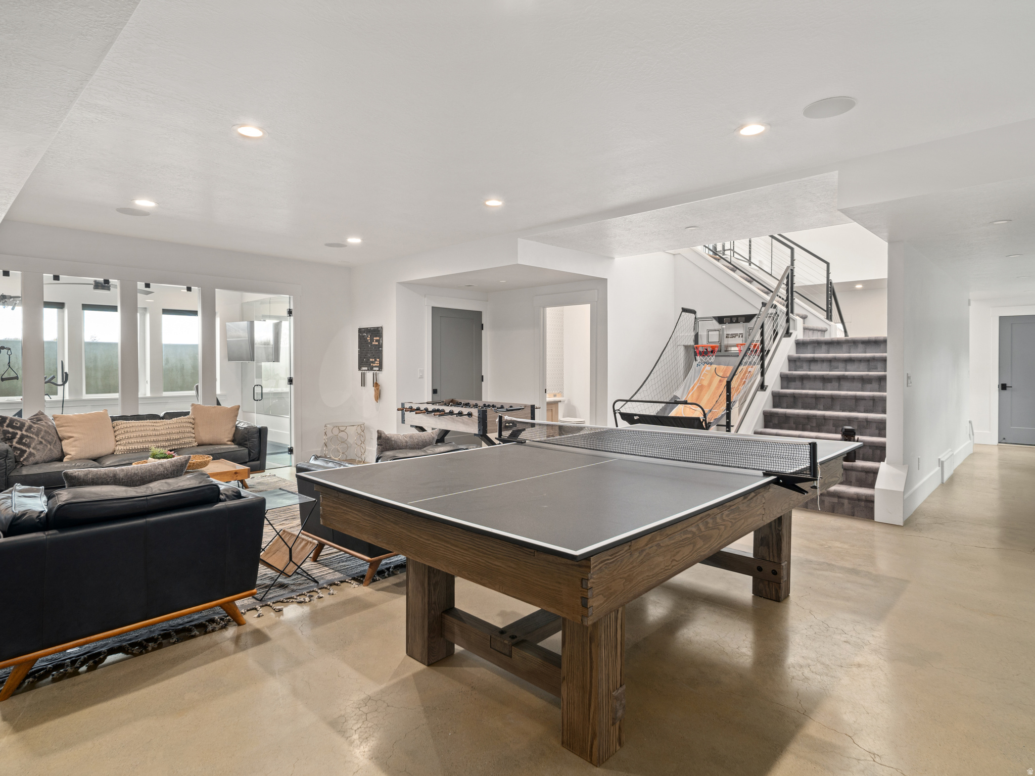 RESIDENCES - Residential