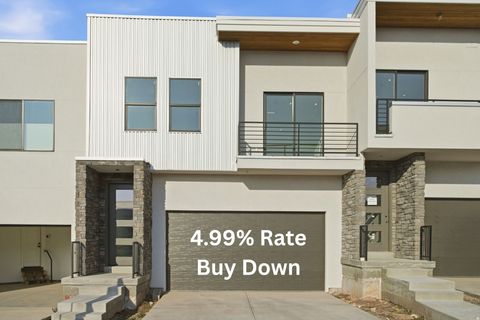 Photo of 187 E 210 N #7, North Salt Lake, UT 84054 (MLS # 2130971)