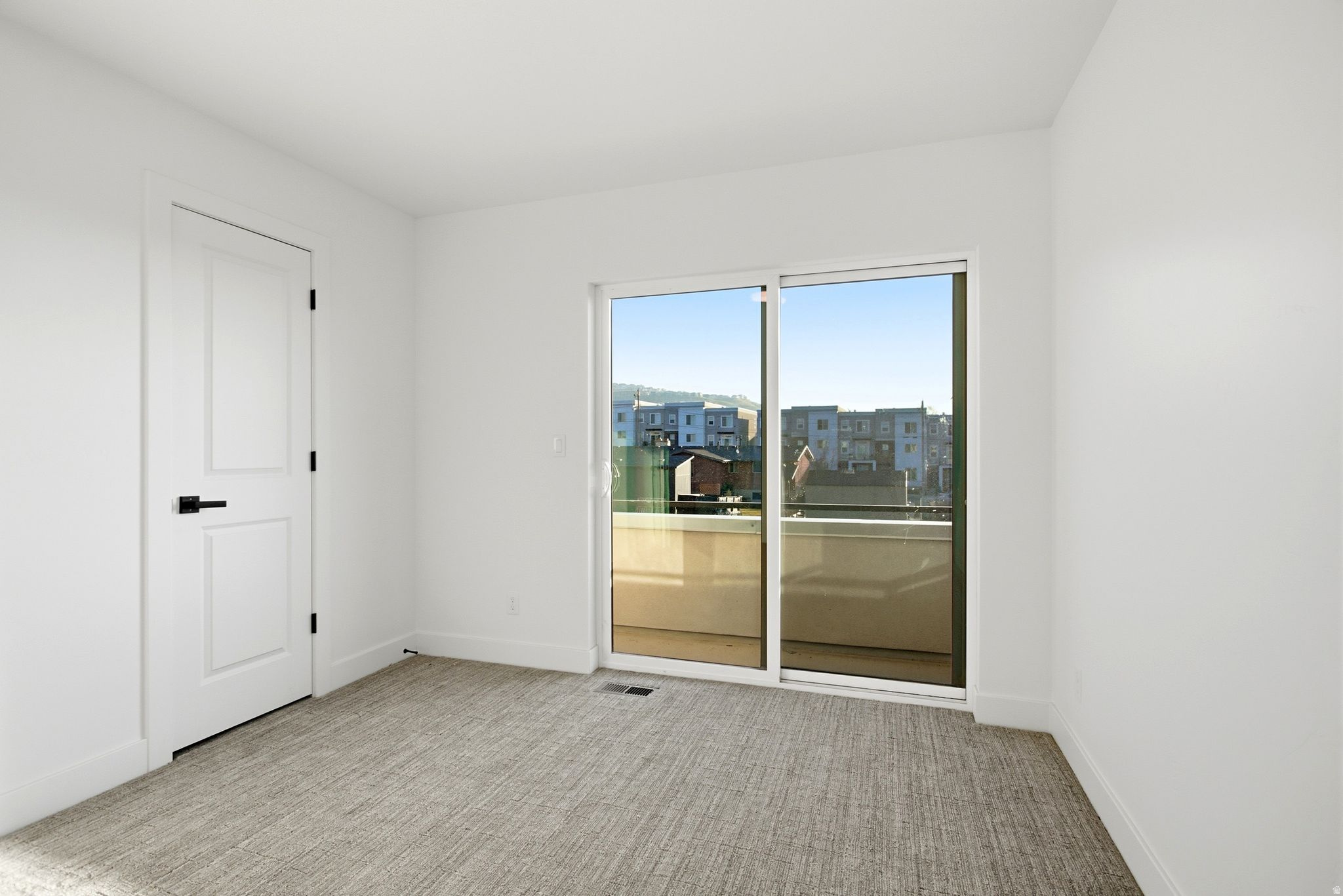 SILVER SKY - Residential