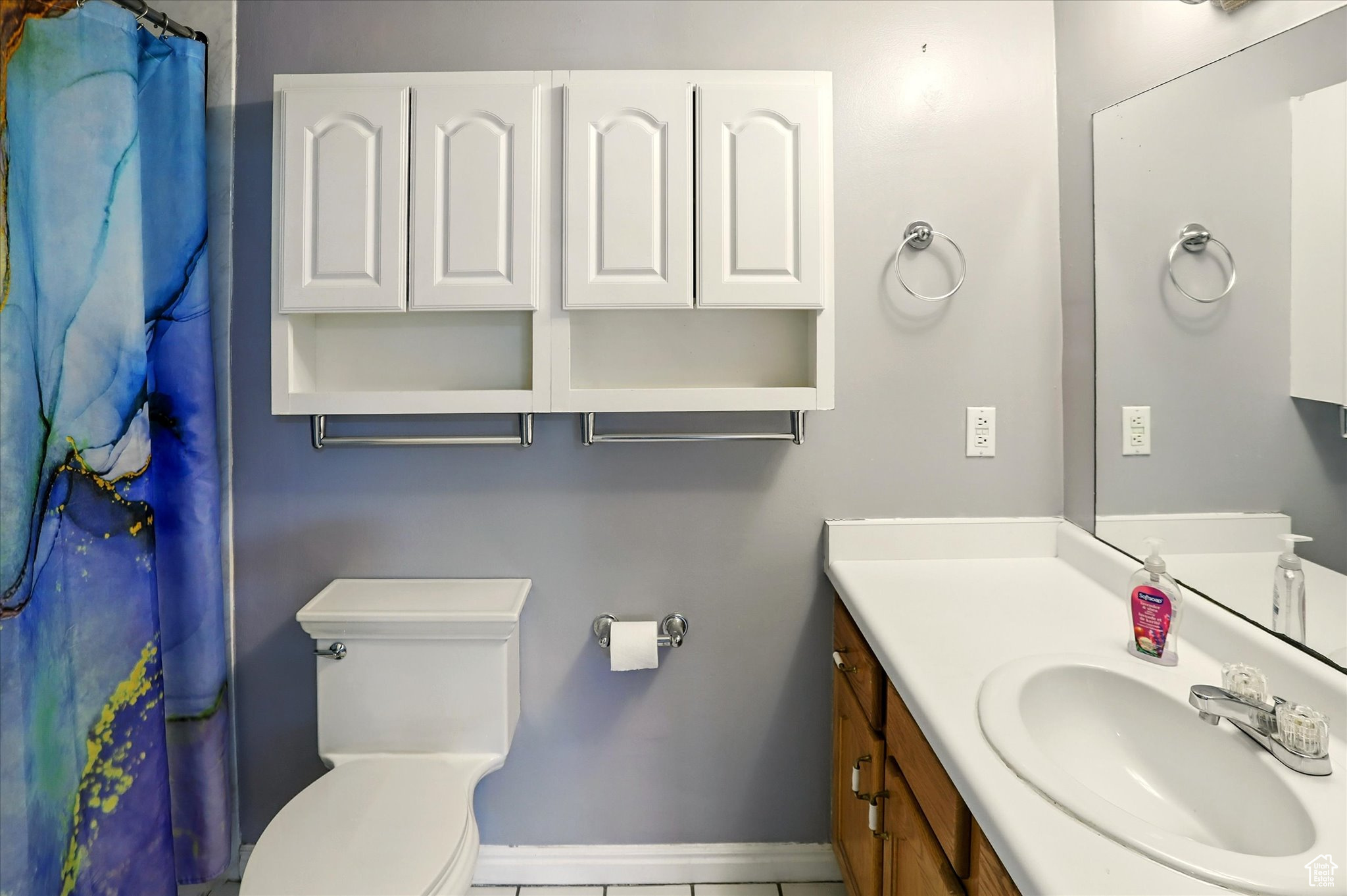 WHITE MAPLE PLACE CONDOMINIUMS - Residential