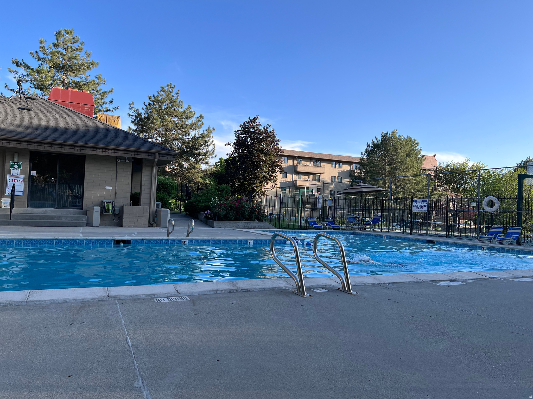 TOWNE PARK - Residential