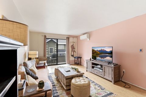 Tiny photo for 550 S 400 E #3201, Salt Lake City, UT 84111 (MLS # 2140437)