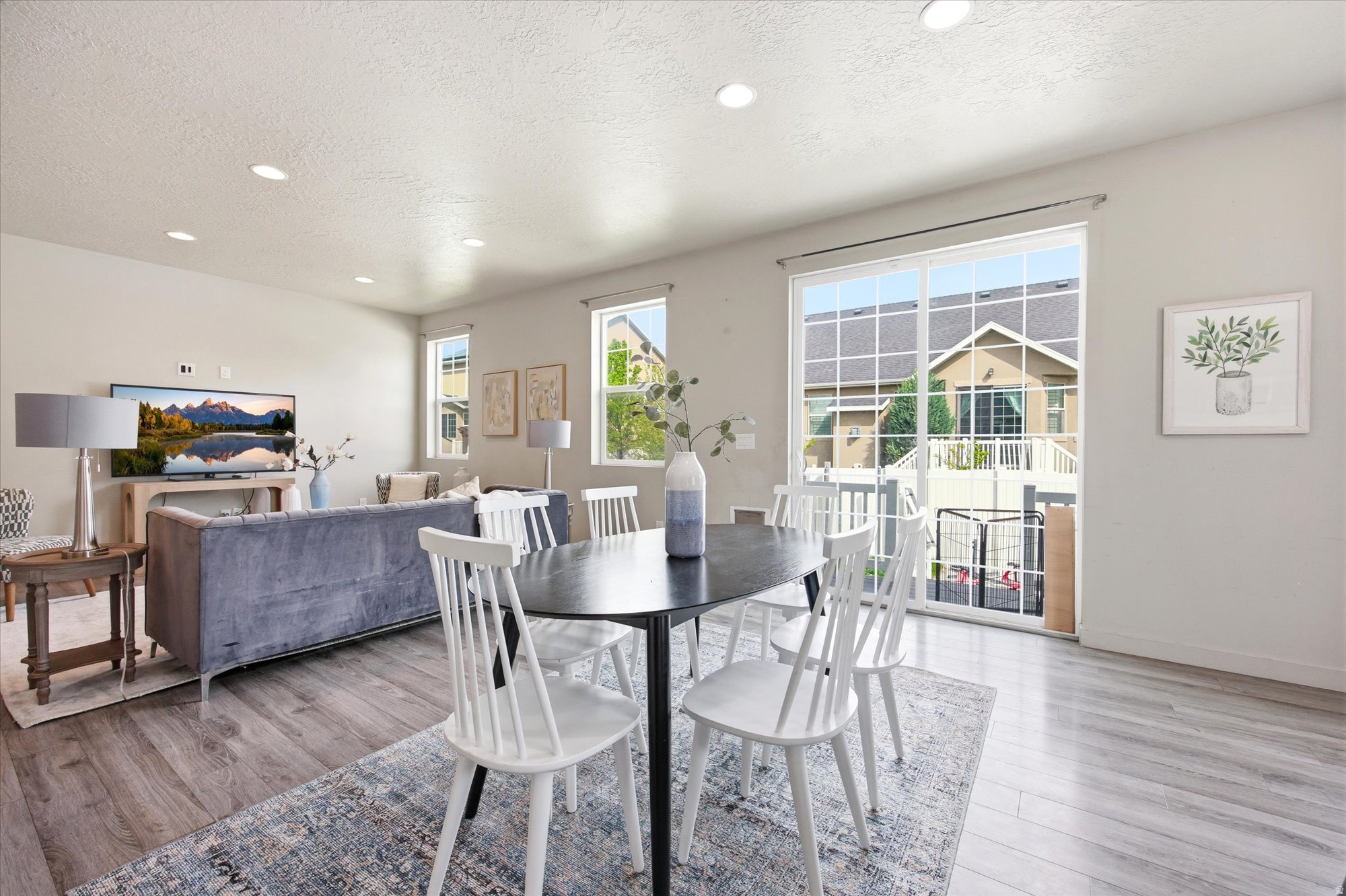 BARNES - Residential