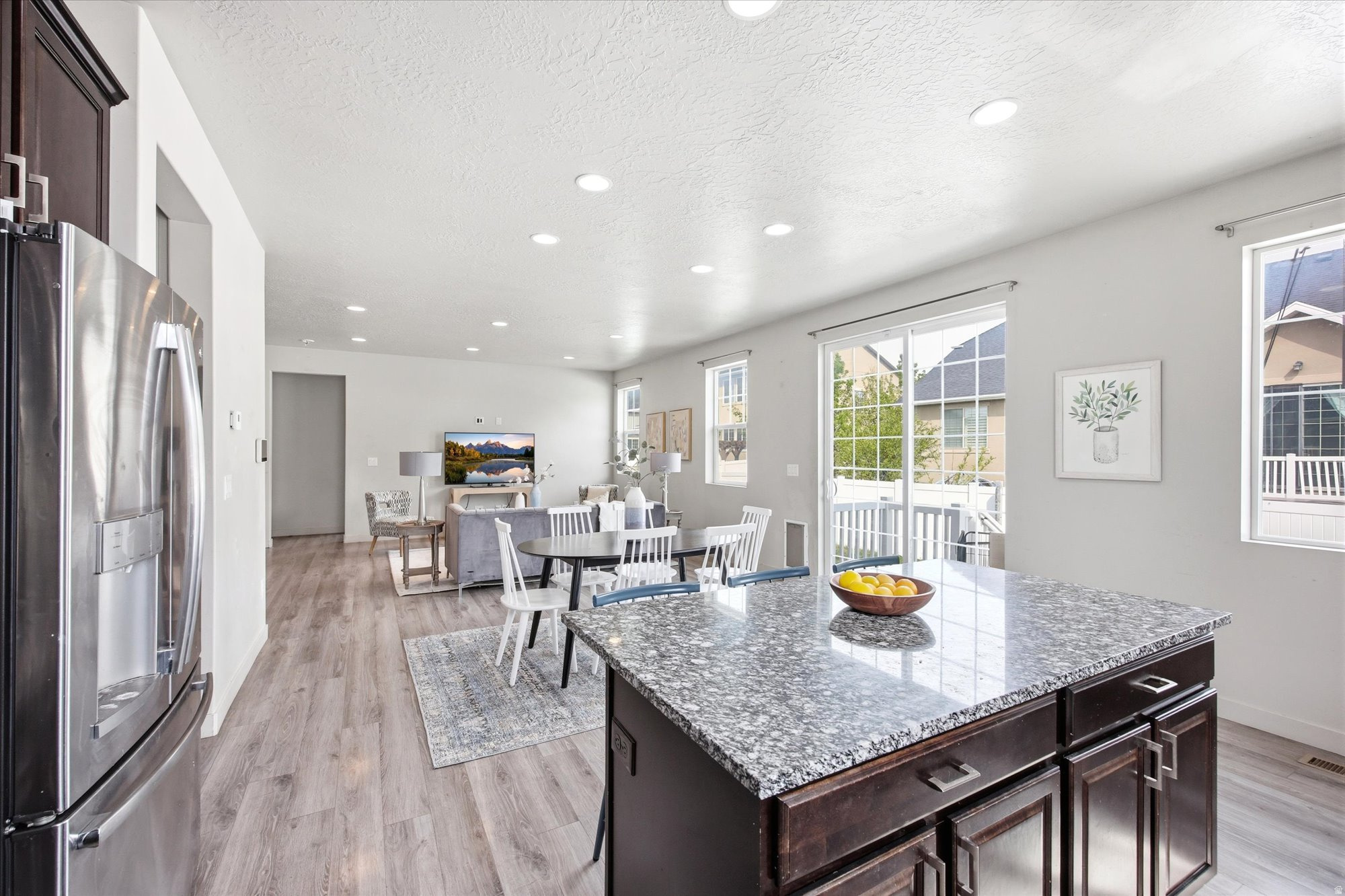 BARNES - Residential