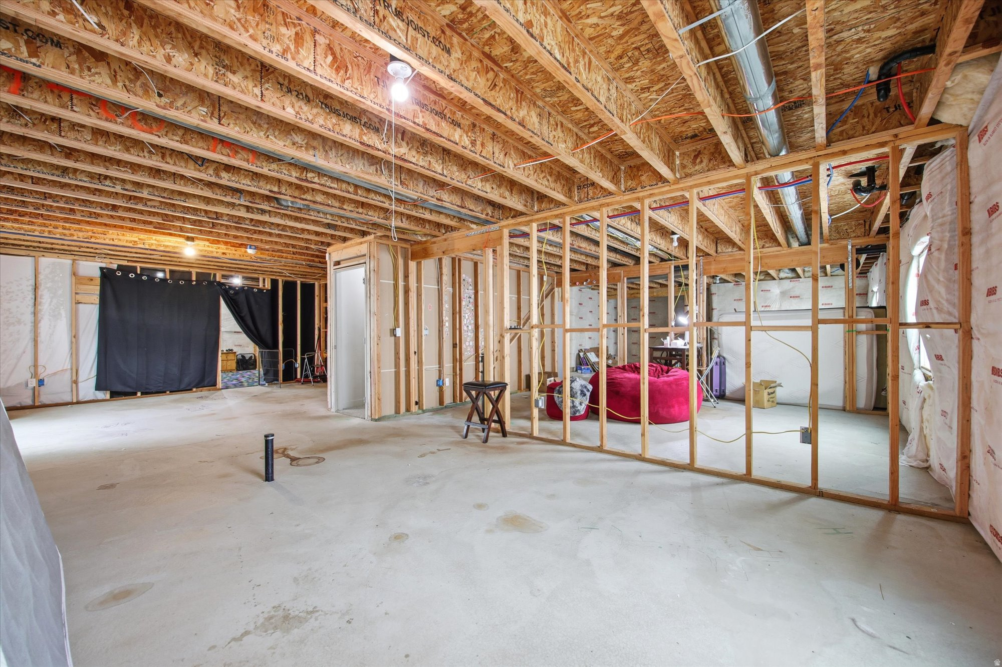 BARNES - Residential