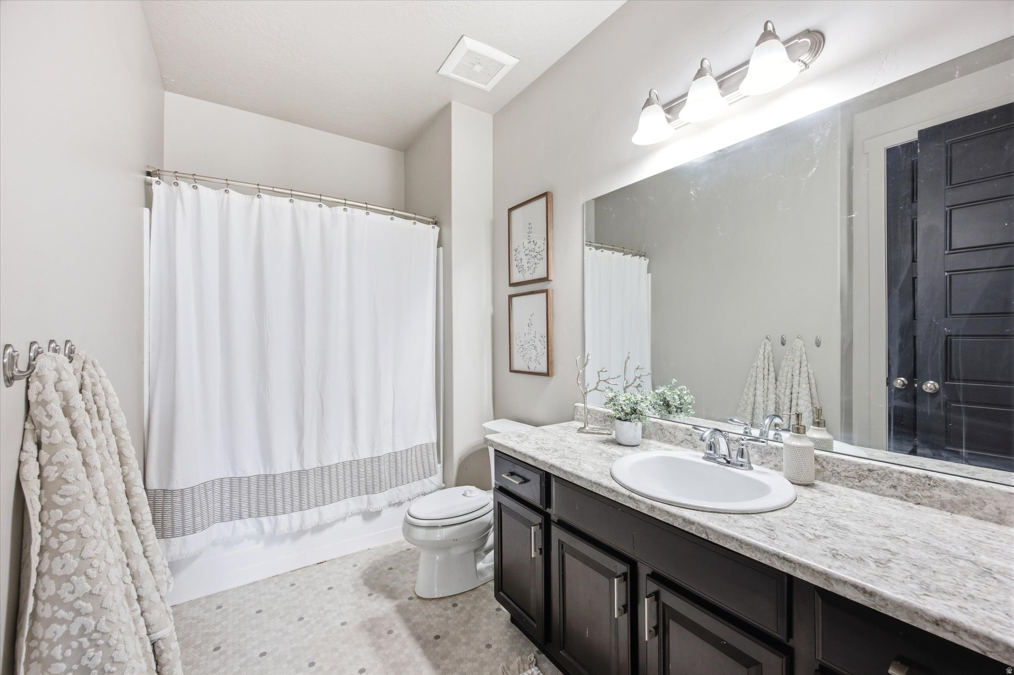 BARNES - Residential