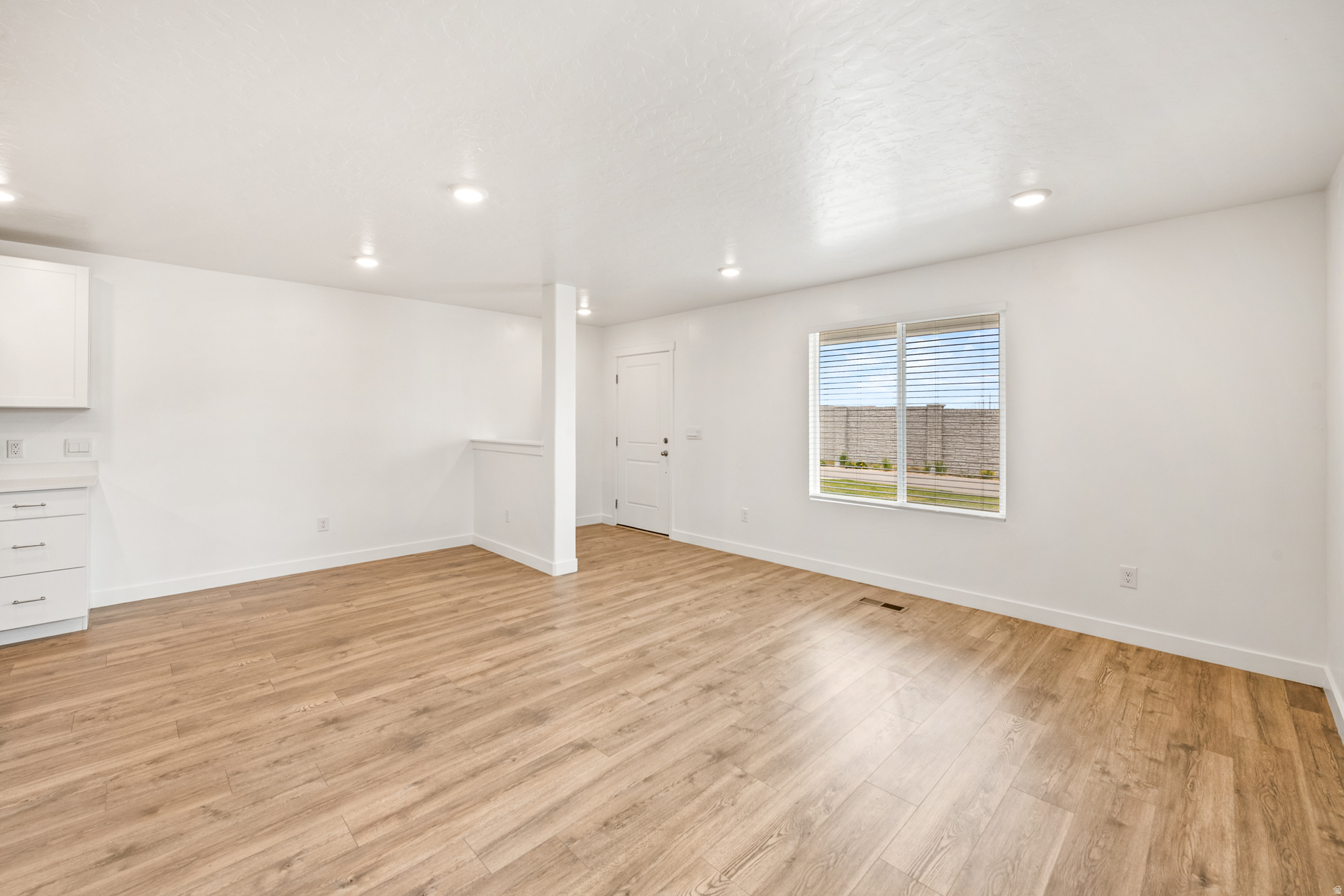 SPRING RANCH - Residential
