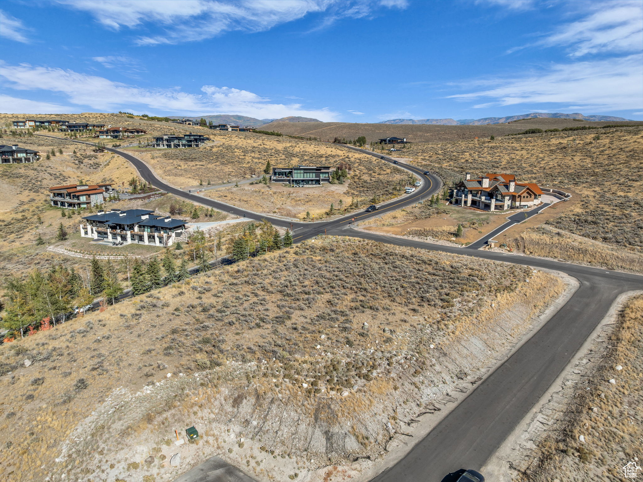 ELK RIDGE BLUFFS - Land