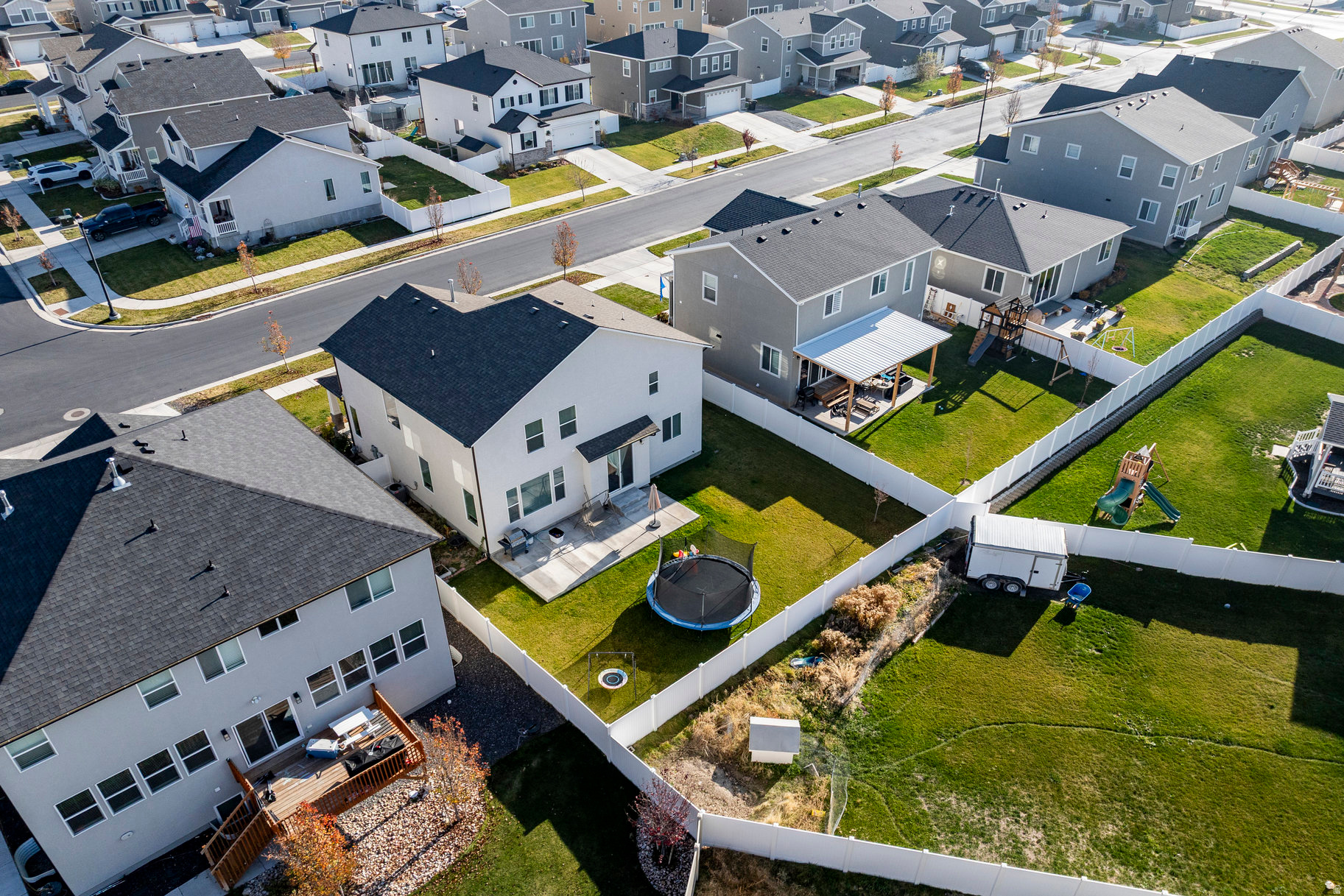 MEADOW CREEK RIDGE - Residential