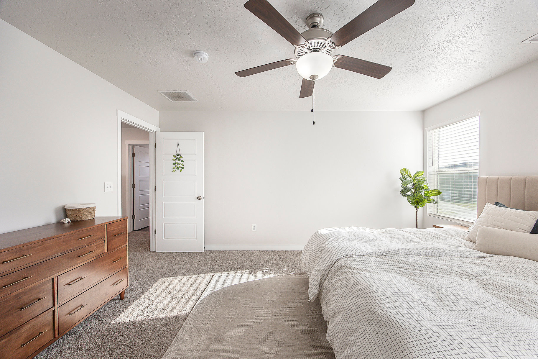 MEADOW CREEK RIDGE - Residential