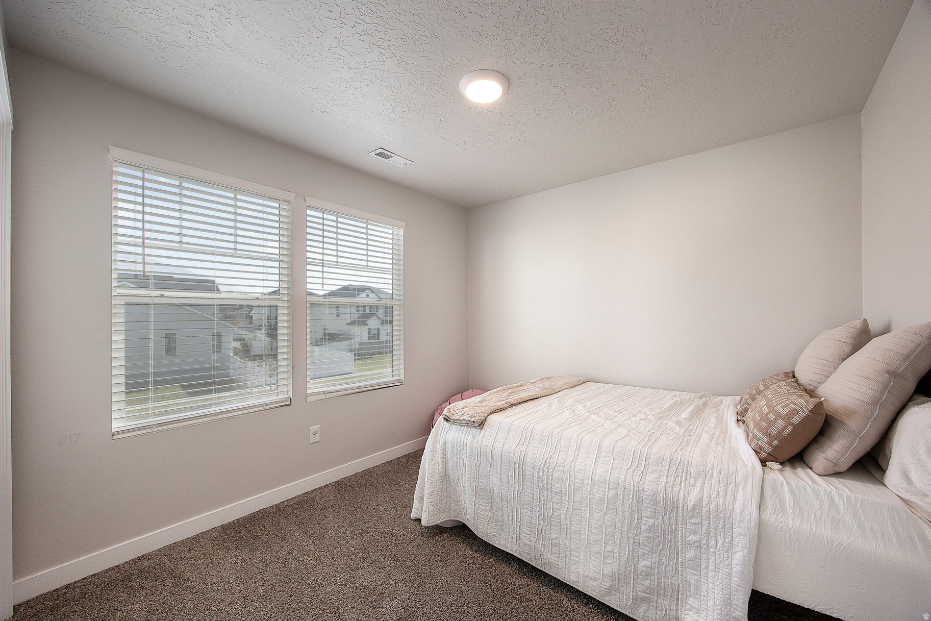 MEADOW CREEK RIDGE - Residential