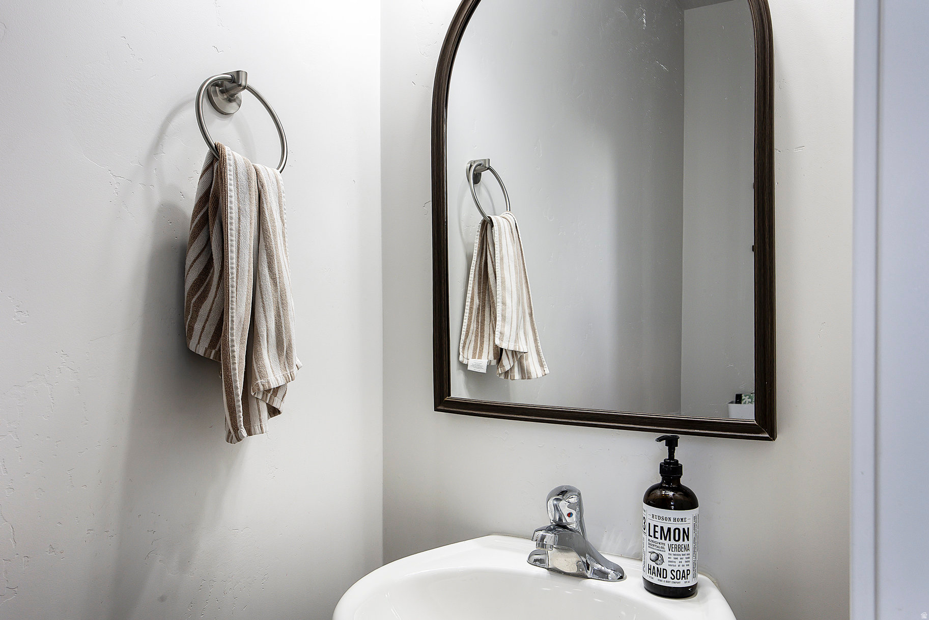 MEADOW CREEK RIDGE - Residential