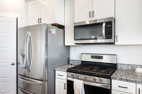 Tiny photo for 1557 N WOODSIDE DR, Spanish Fork, UT 84660 (MLS # 2124744)