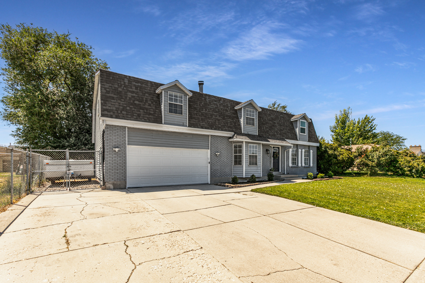 PIONEER ESTATES - Residential