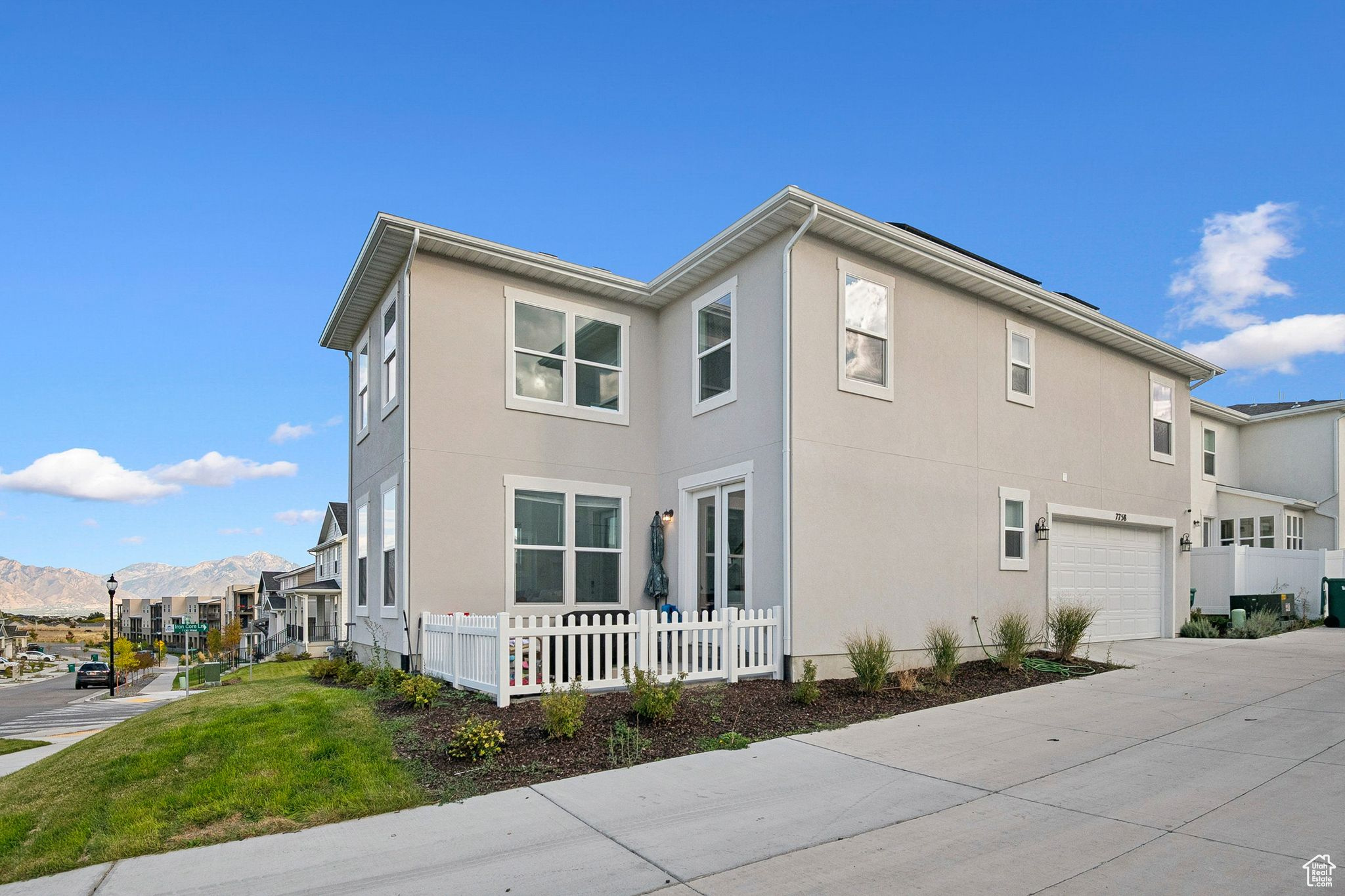 OQUIRRH WEST PHASE 2 - Residential