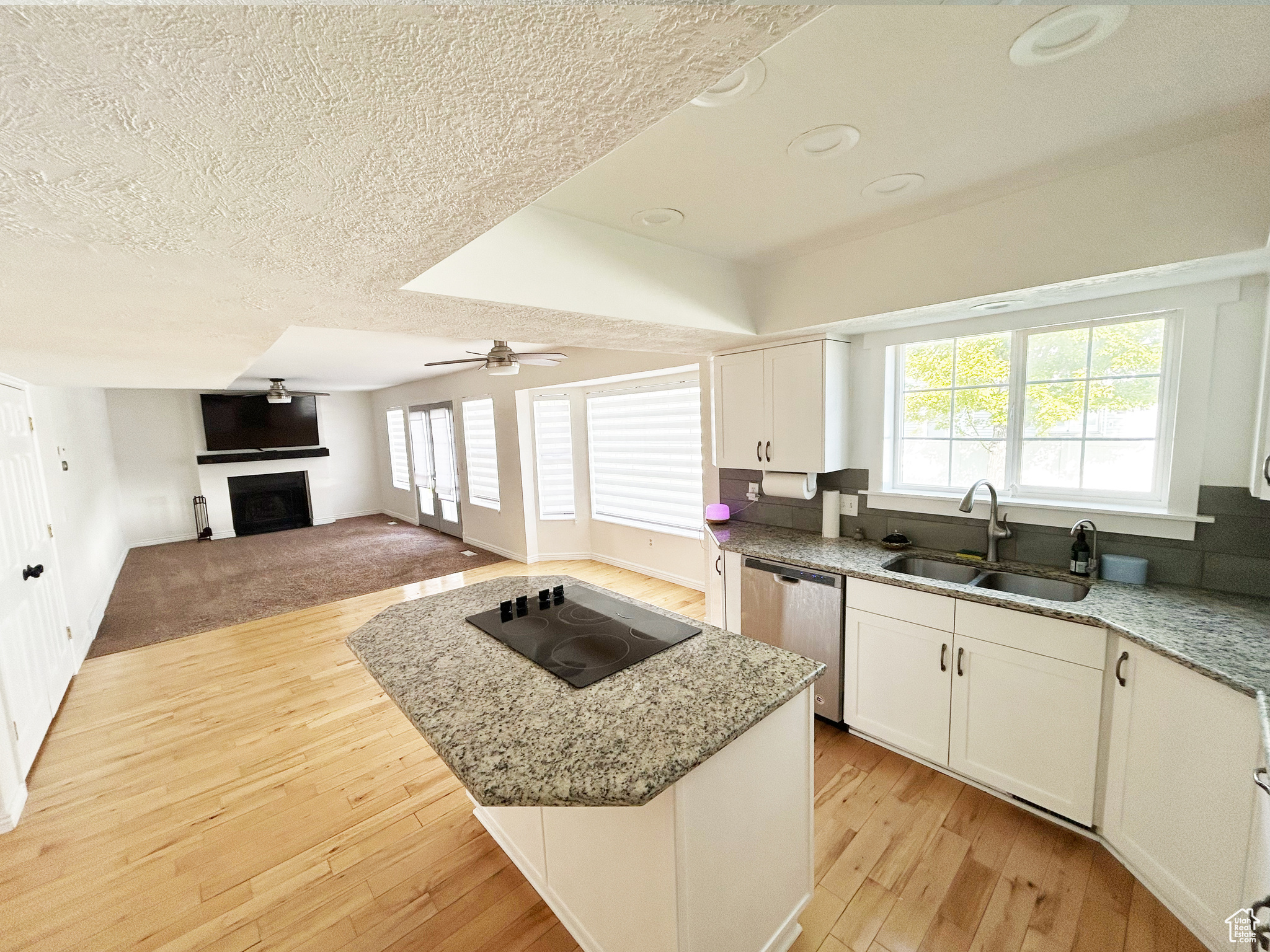 OAKRIDGE FARMS - Residential