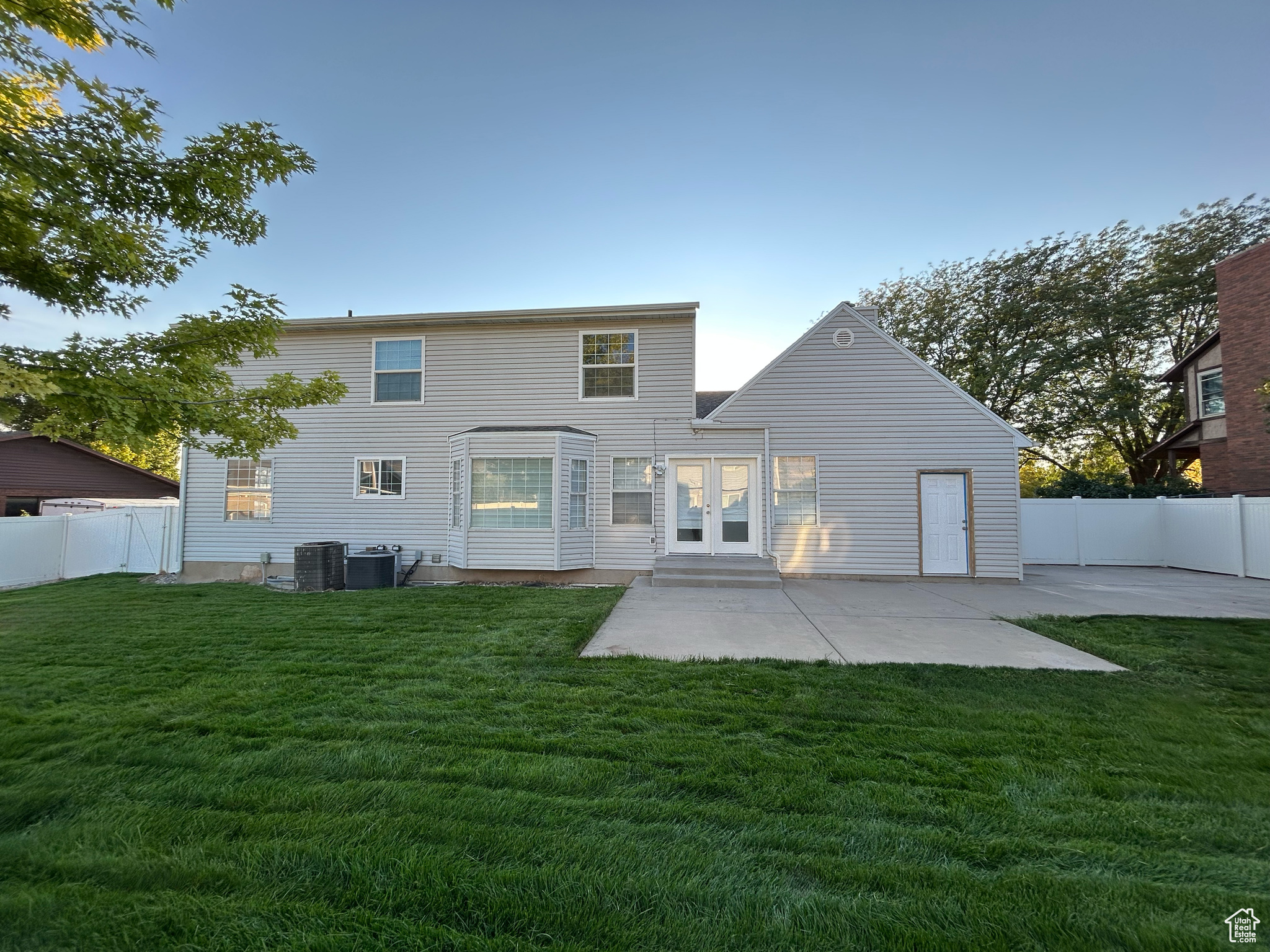 OAKRIDGE FARMS - Residential