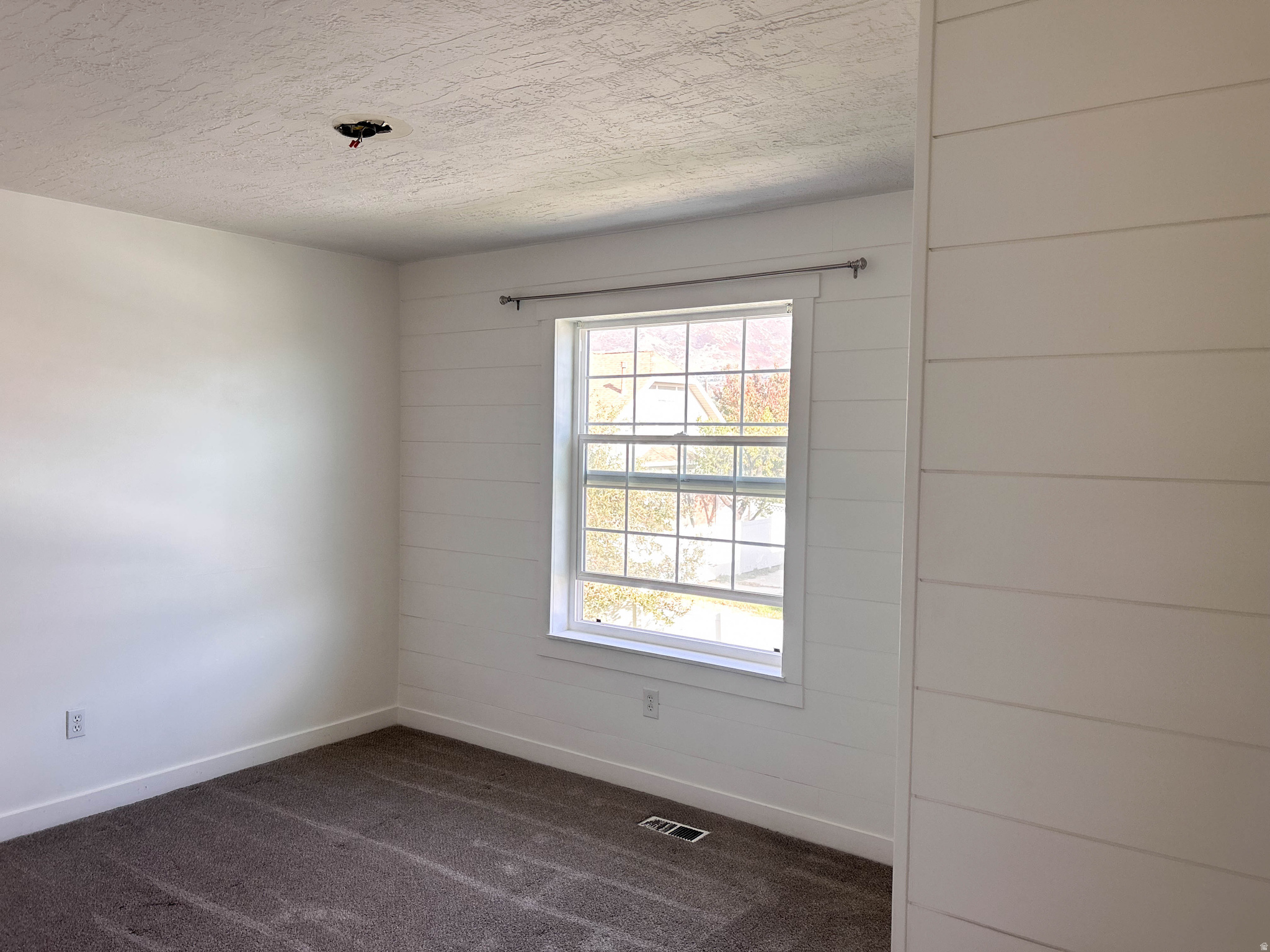 OAKRIDGE FARMS - Residential