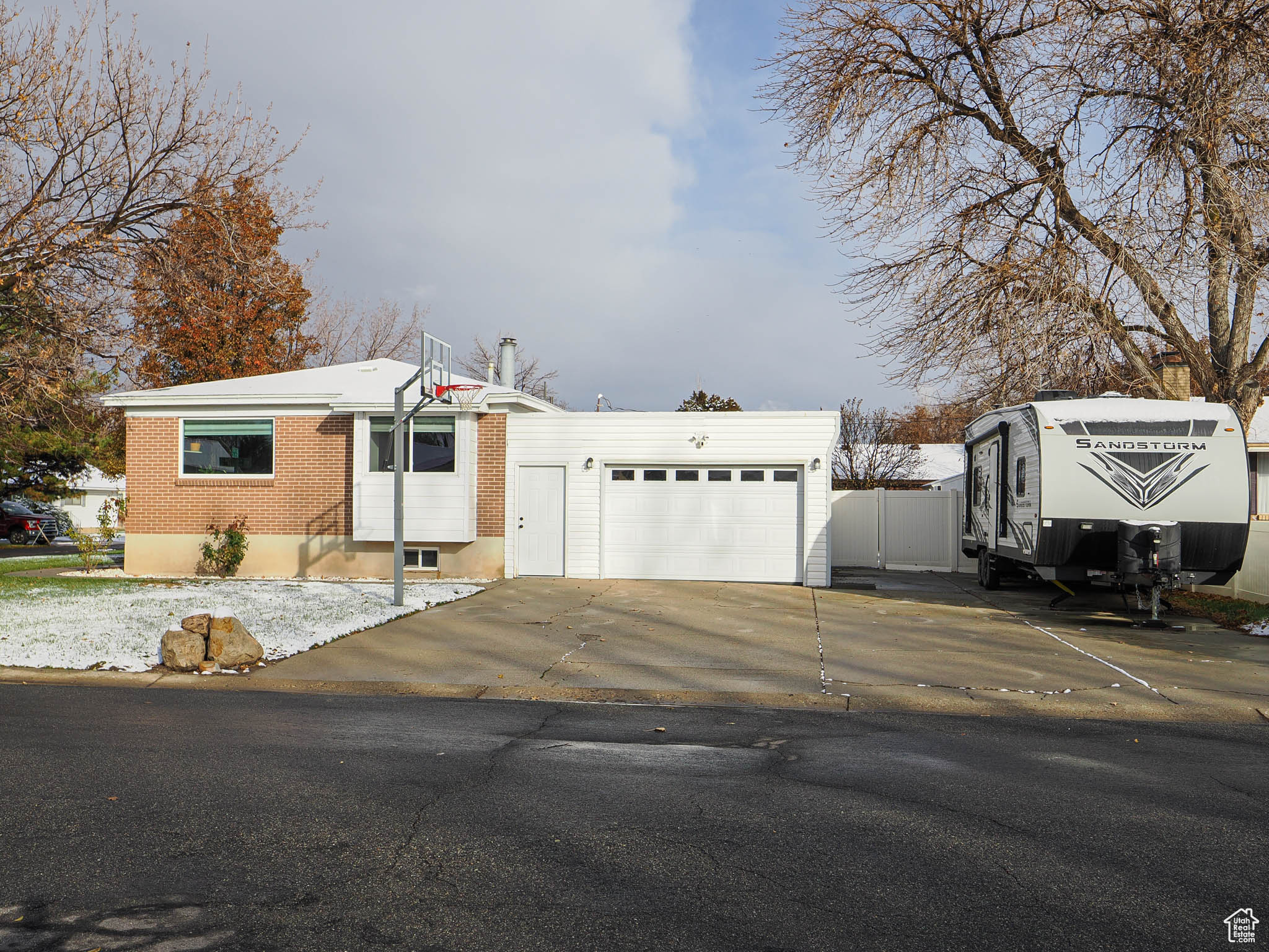 8911 S Mingo Park #DR, Sandy, Utah image 44