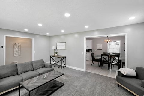 Tiny photo for 2304 FILLMORE AVE, Ogden, UT 84401 (MLS # 2158236)