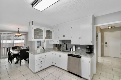 Tiny photo for 2304 FILLMORE AVE, Ogden, UT 84401 (MLS # 2158236)
