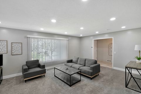 Tiny photo for 2304 FILLMORE AVE, Ogden, UT 84401 (MLS # 2158236)