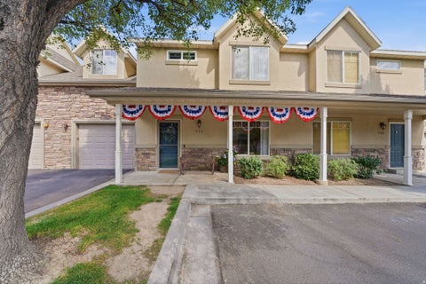 Photo of 322 N 1320 E, Lehi, UT 84043 (MLS # 2170282)