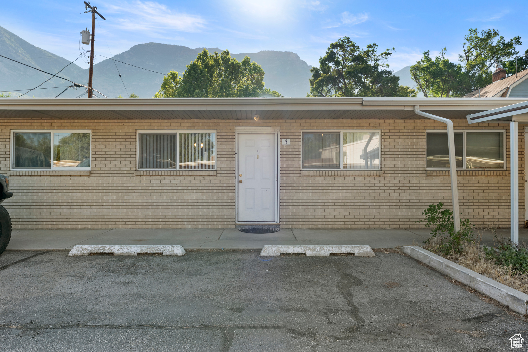 Provo, Utah 84606, United States, 2 Bedrooms Bedrooms, ,1 BathroomBathrooms,Residential,Pending,183416