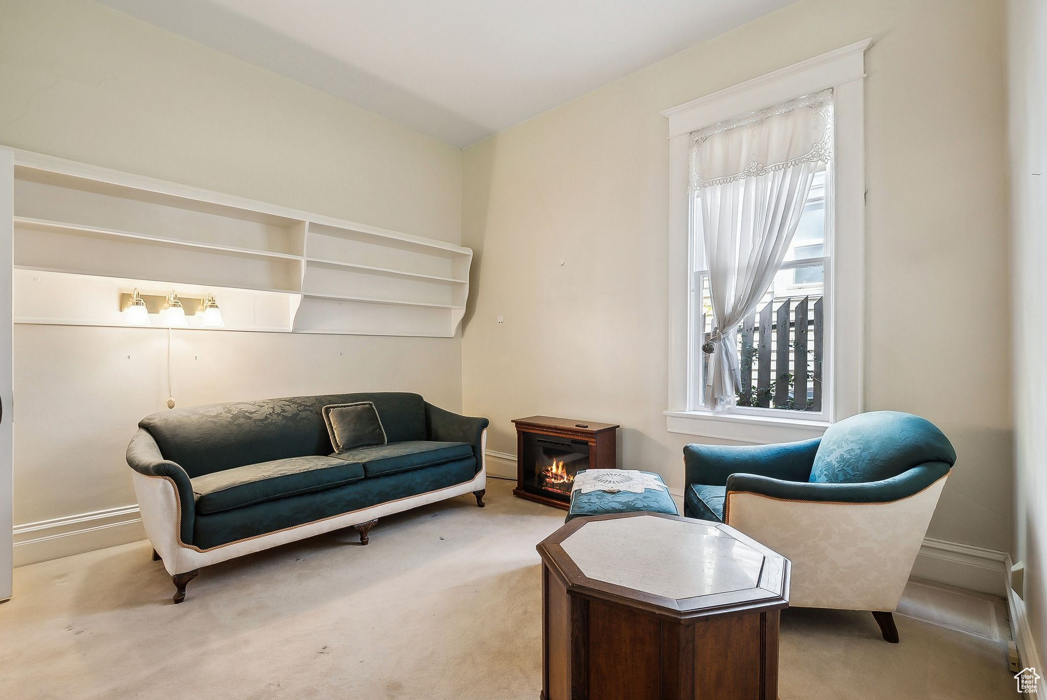 Salt Lake City, Utah 84103, United States, 3 Bedrooms Bedrooms, ,2 BathroomsBathrooms,Residential,Active,109250