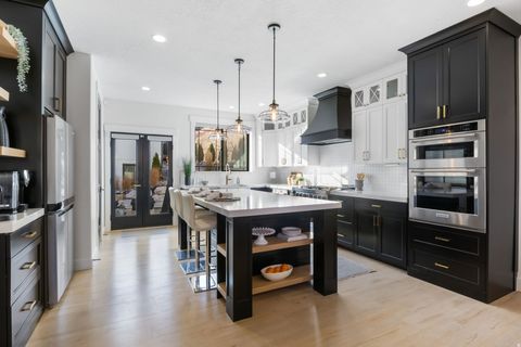 Tiny photo for 1320 W SUMMER VIEW DR, Lehi, UT 84043 (MLS # 2121098)