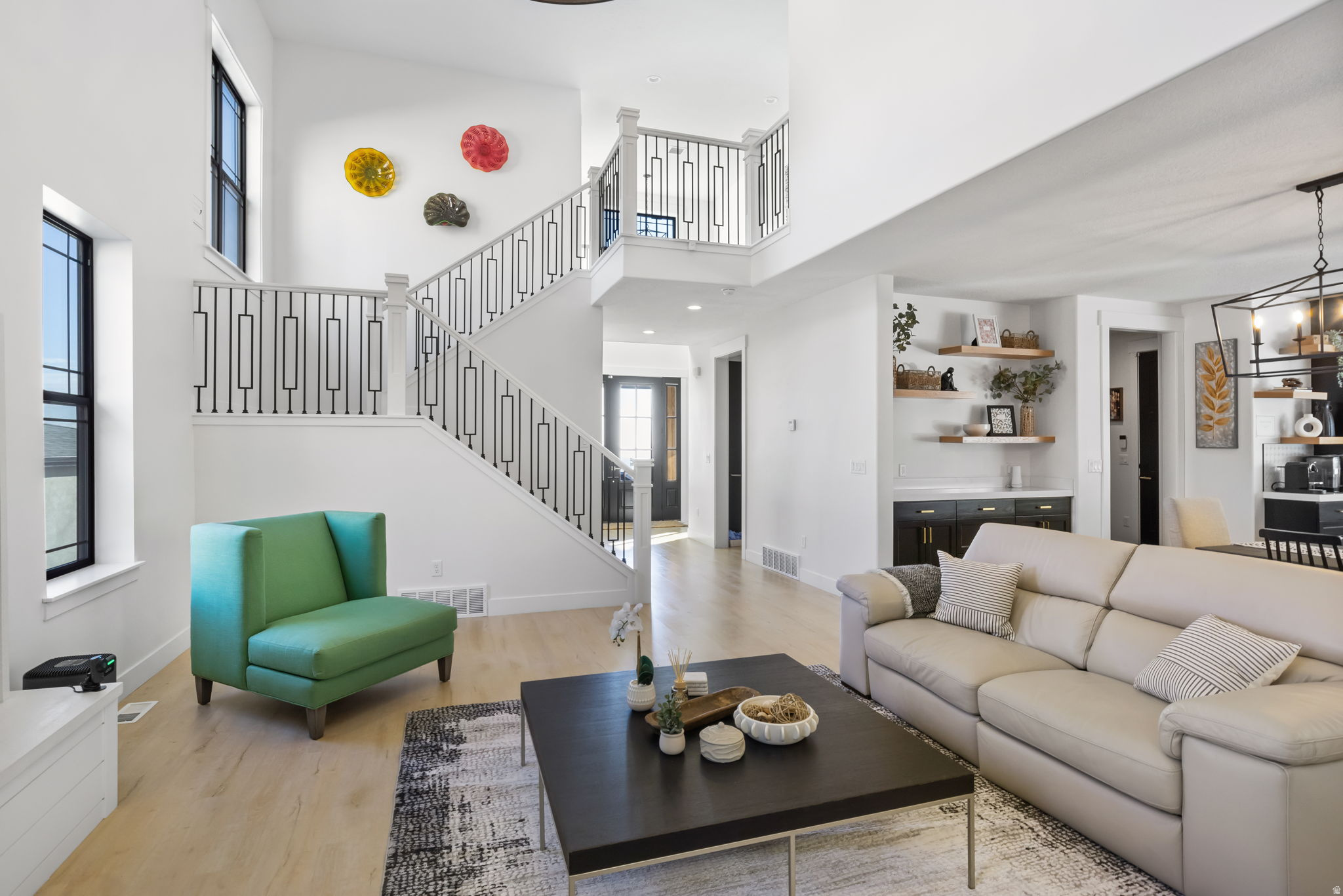 SEASONS ESTATES - Residential