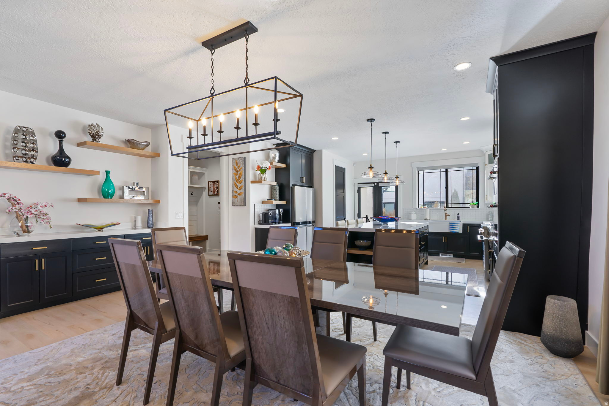 SEASONS ESTATES - Residential