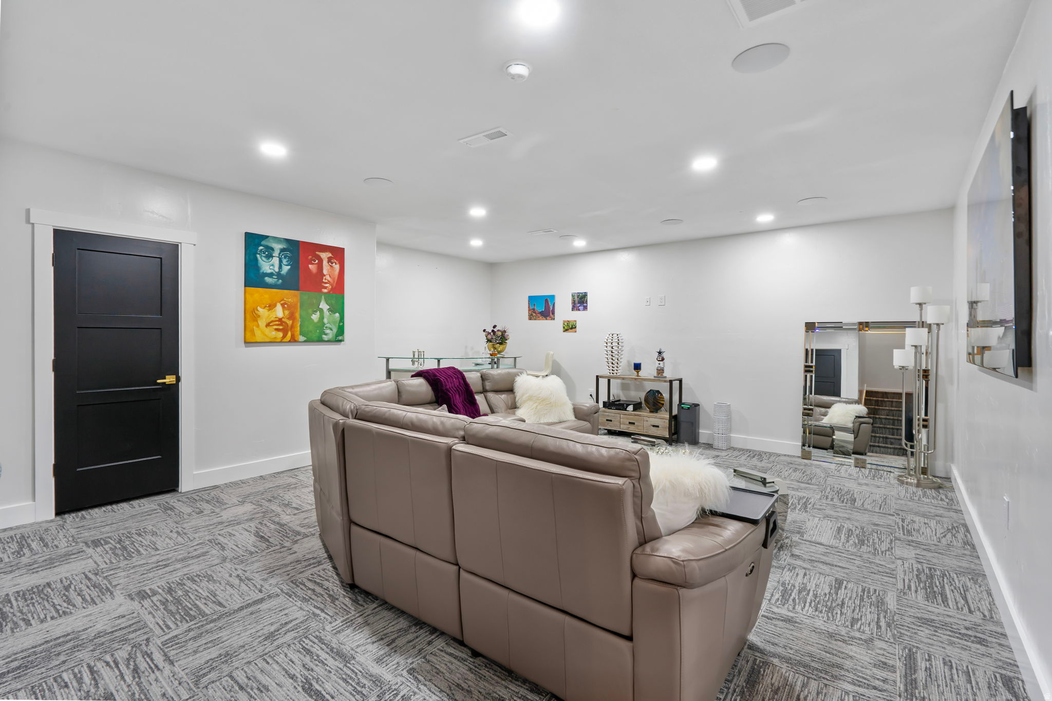 SEASONS ESTATES - Residential