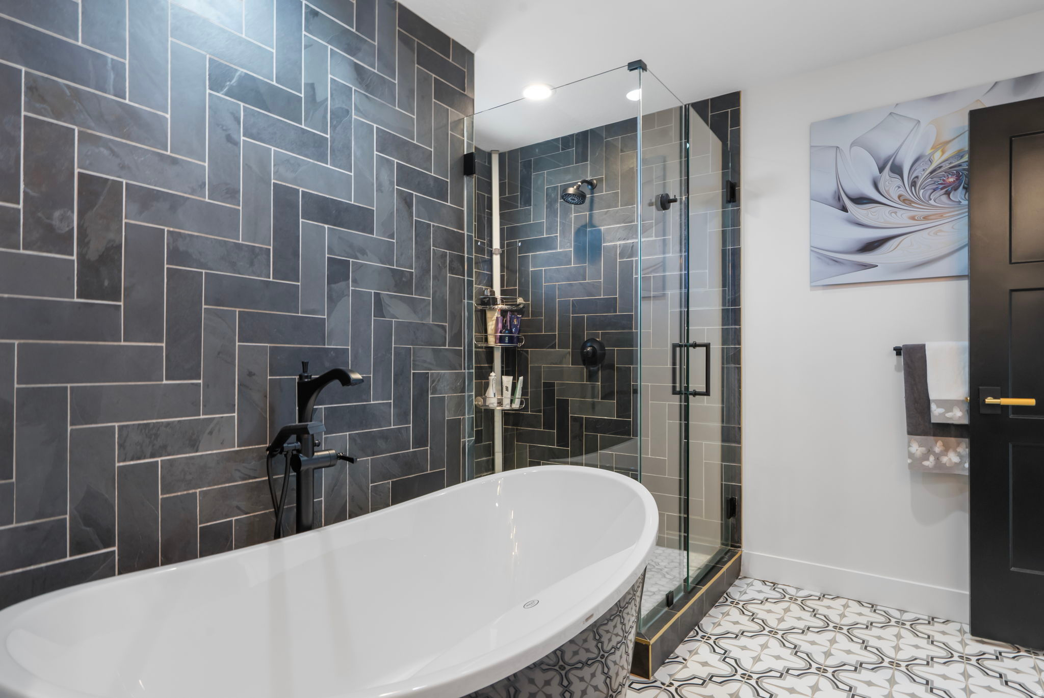 SEASONS ESTATES - Residential