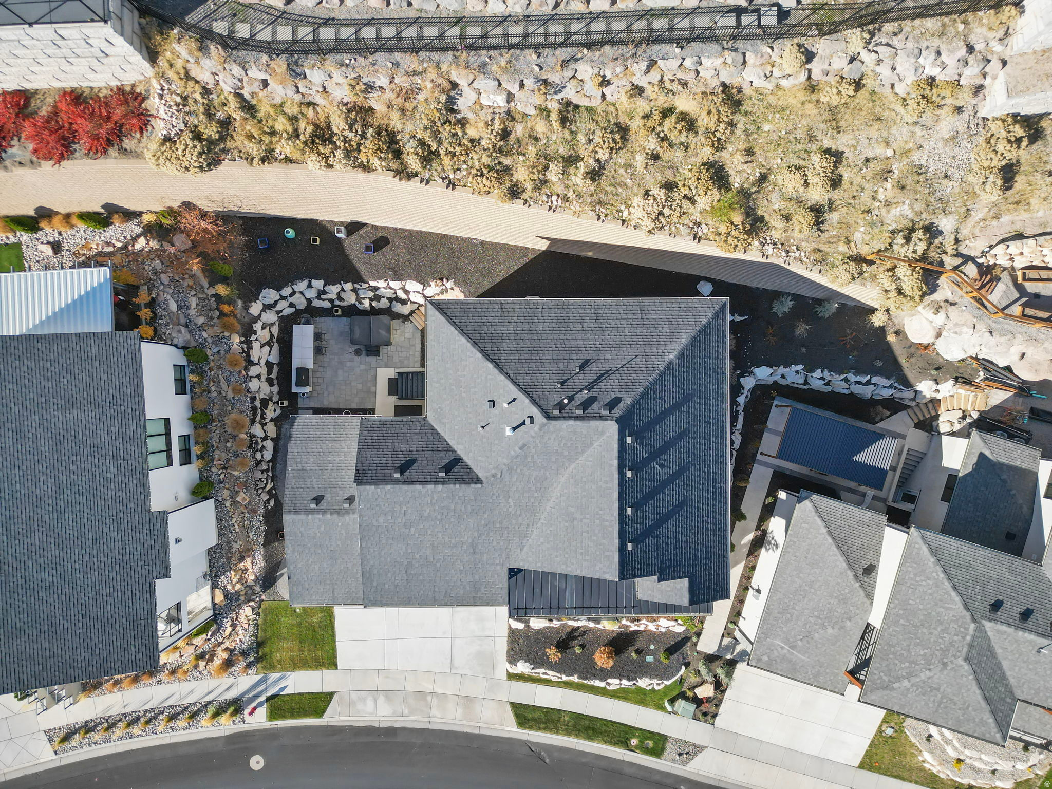 SEASONS ESTATES - Residential