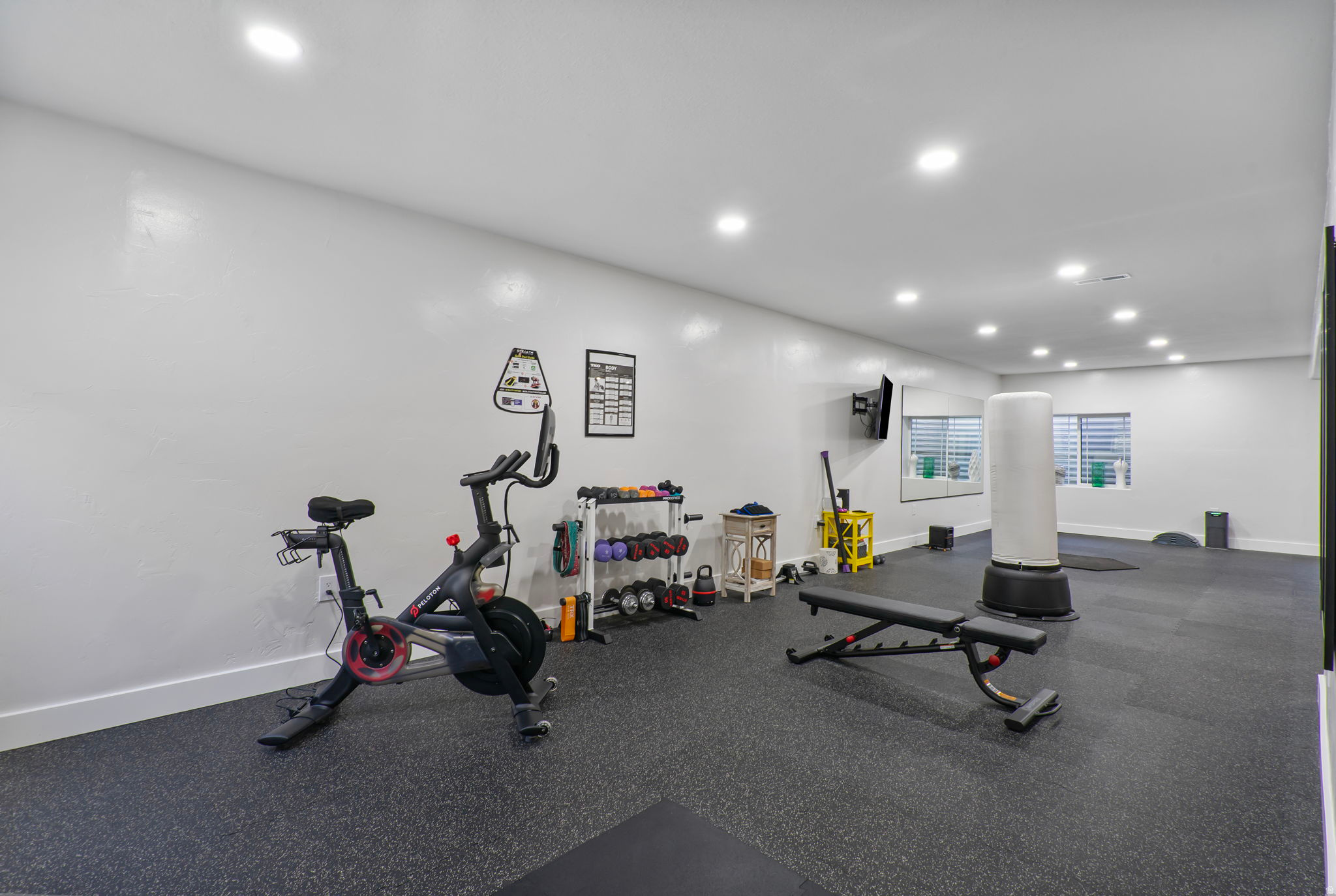 SEASONS ESTATES - Residential