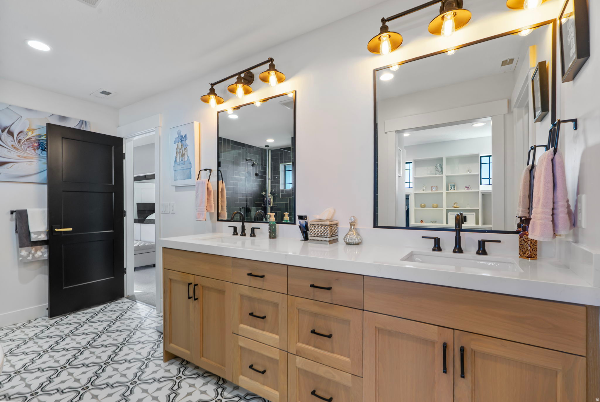 SEASONS ESTATES - Residential