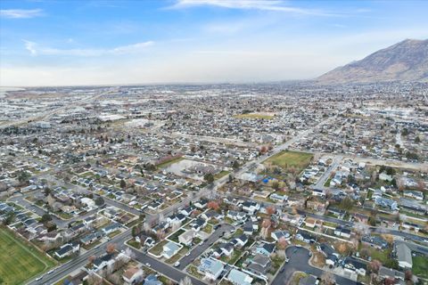 Tiny photo for 1405 N 770 W, Orem, UT 84057 (MLS # 2127512)