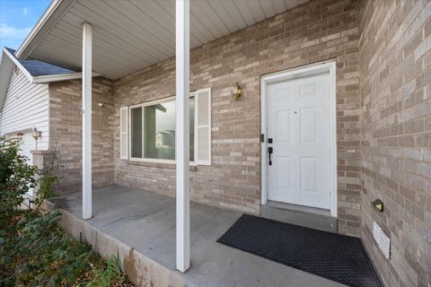 Tiny photo for 1405 N 770 W, Orem, UT 84057 (MLS # 2127512)