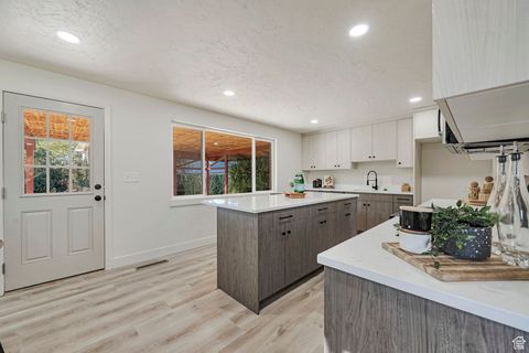 Tiny photo for 6585 W 3785 S, West Valley City, UT 84128 (MLS # 2116626)