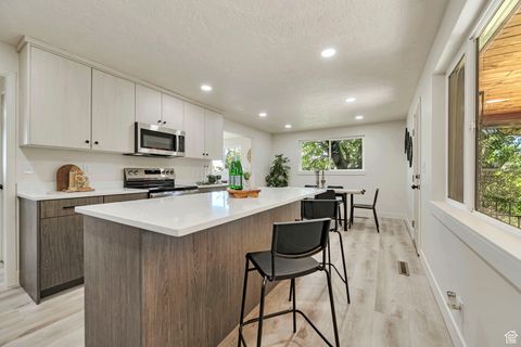 Tiny photo for 6585 W 3785 S, West Valley City, UT 84128 (MLS # 2116626)