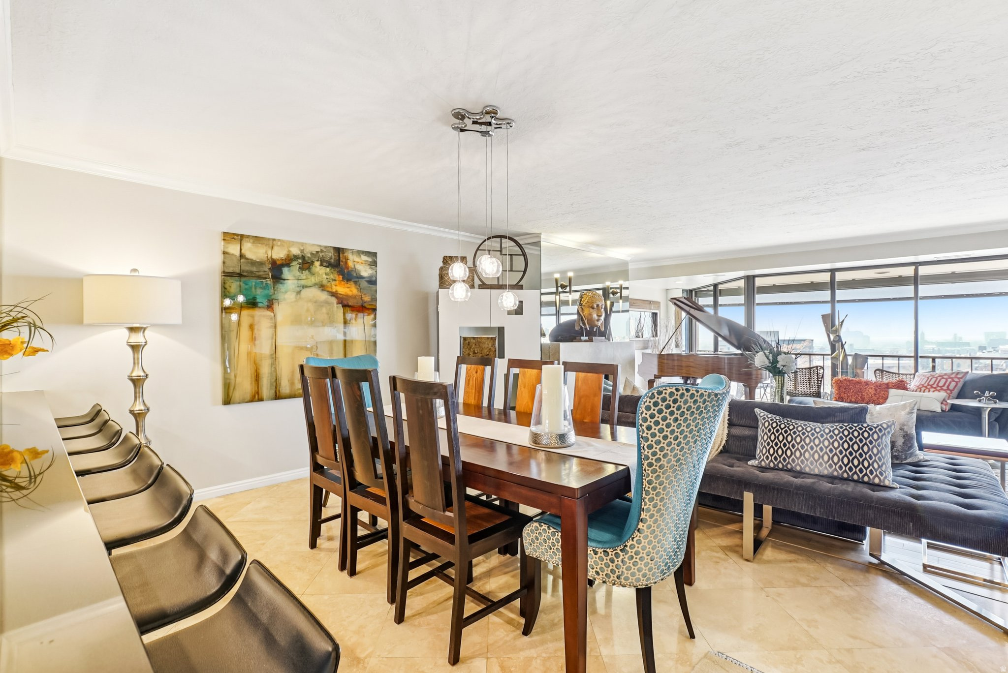 WILSHIRE - Residential