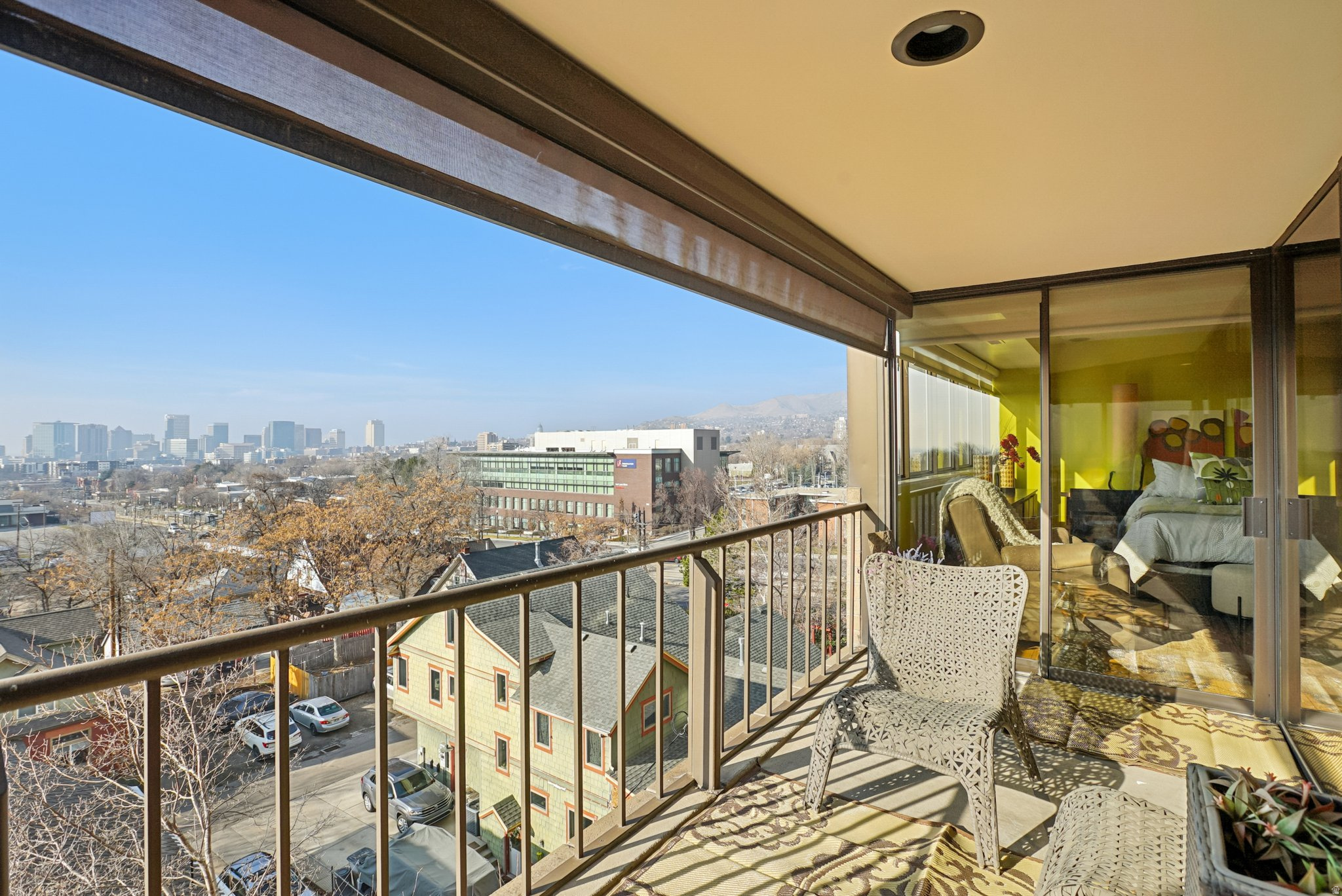 WILSHIRE - Residential