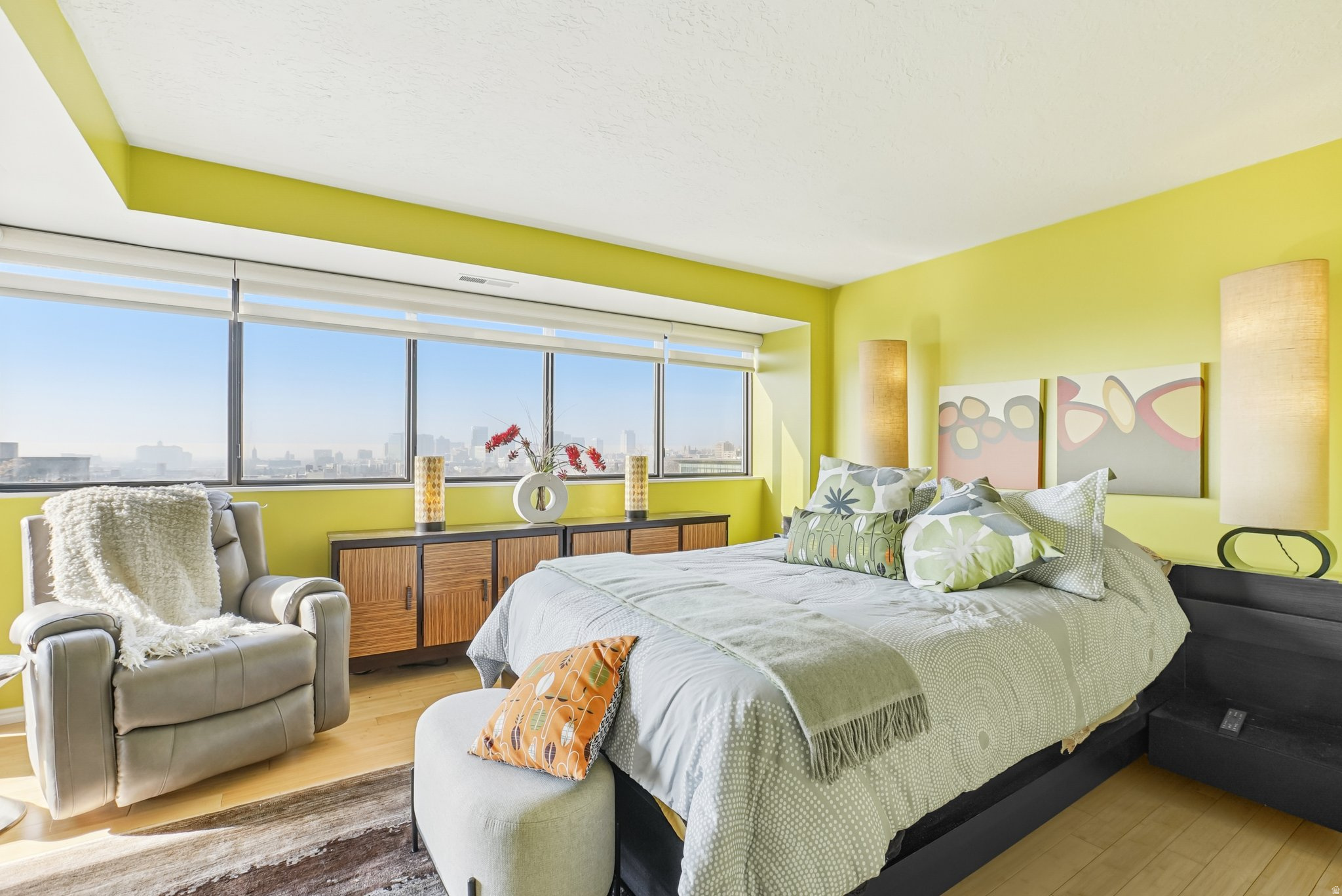 WILSHIRE - Residential