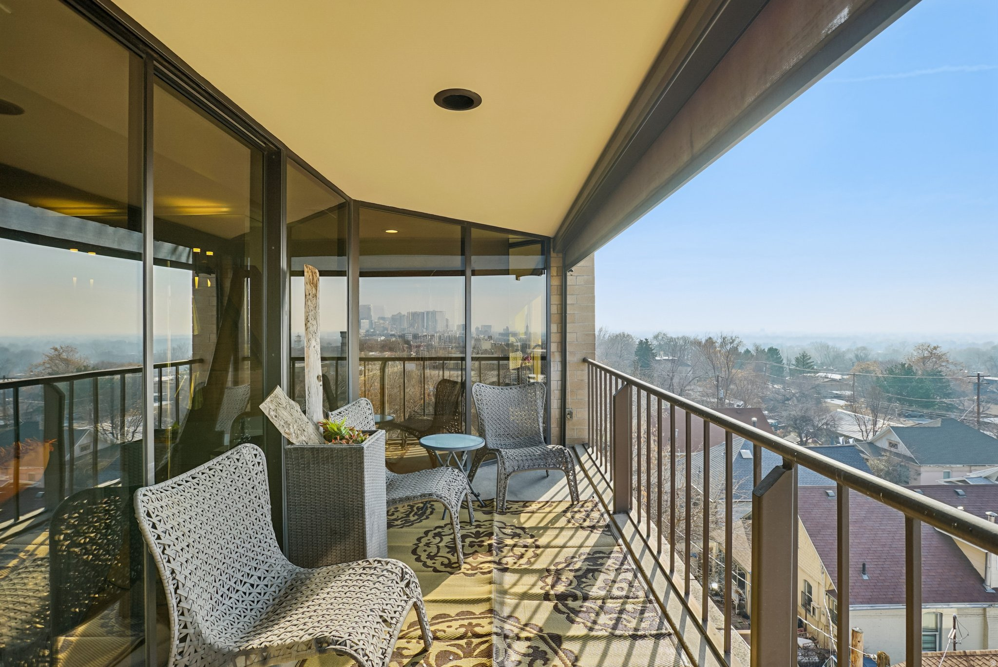 WILSHIRE - Residential