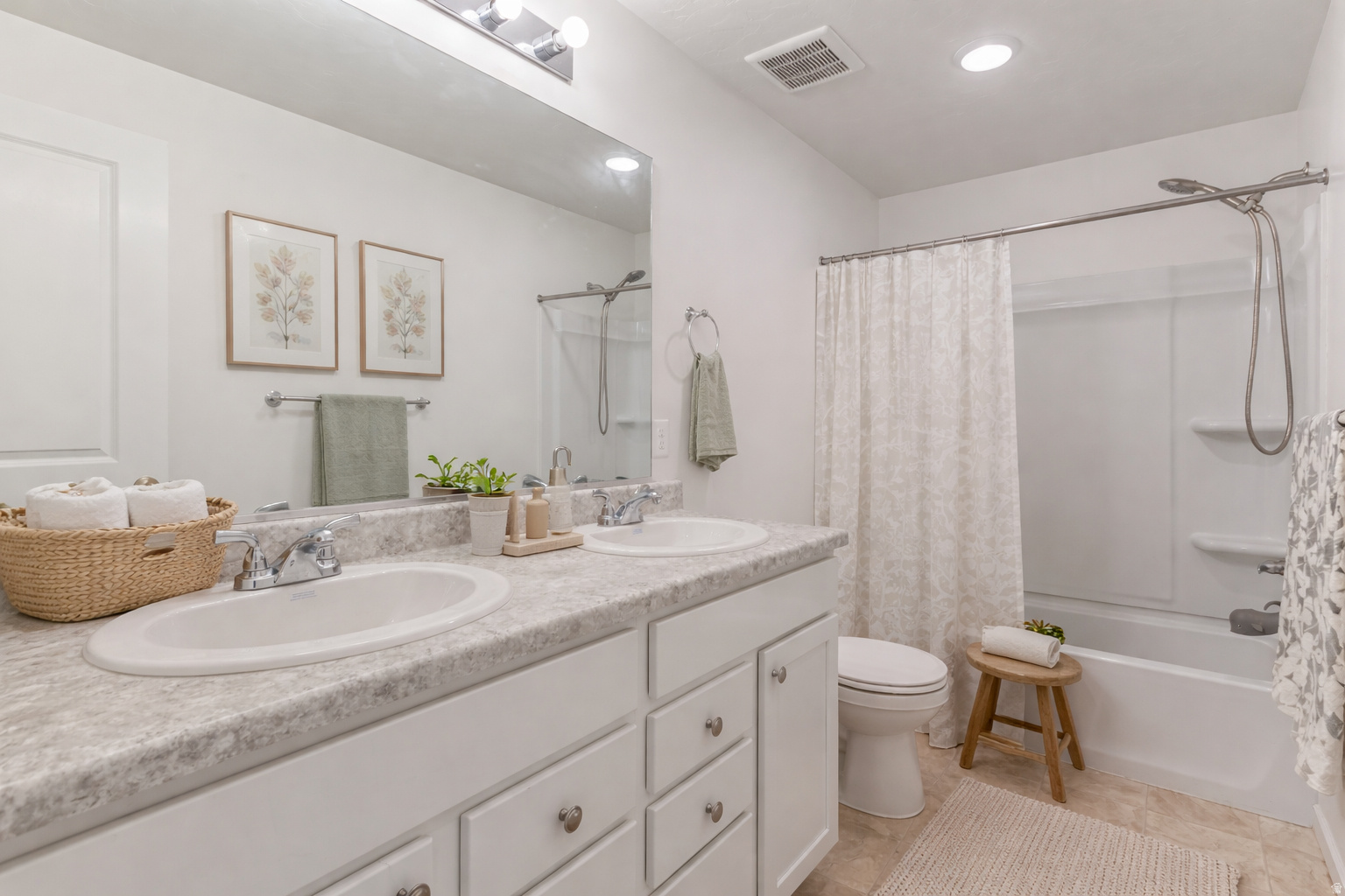 PACIFIC SPGS PH 3 - Residential